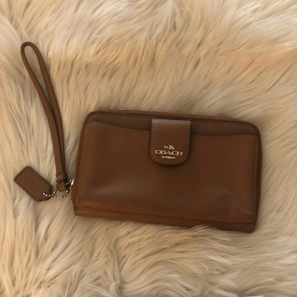 Coach zip around wallet wristlet with phone pocket